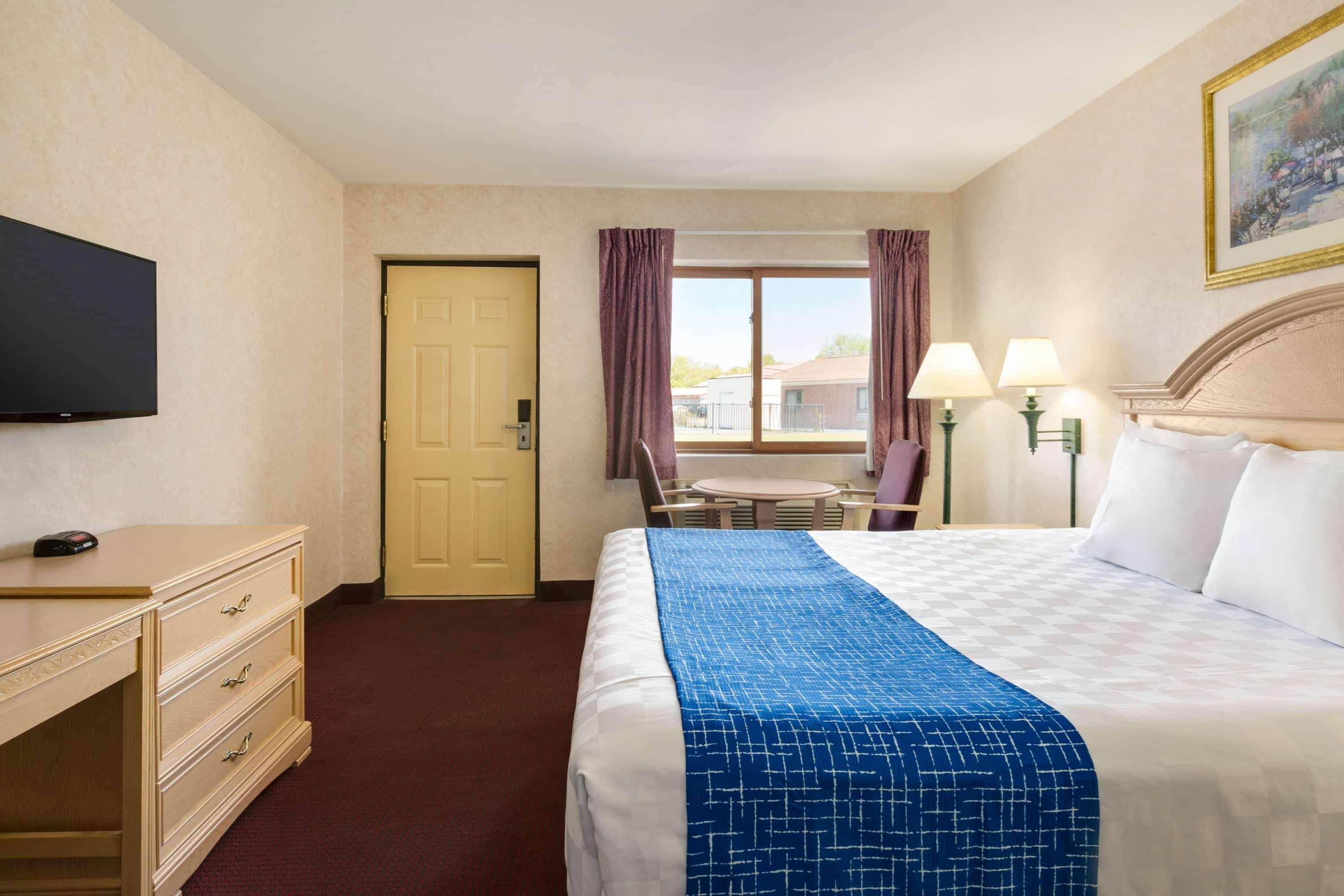 Travelodge By Wyndham Niagara Falls - New York Eksteriør billede