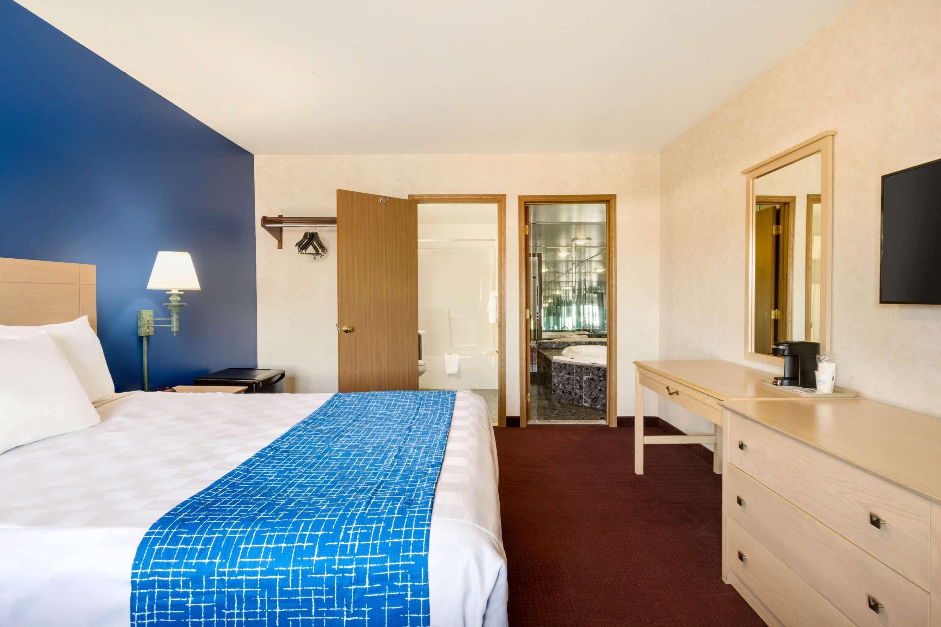 Travelodge By Wyndham Niagara Falls - New York Eksteriør billede
