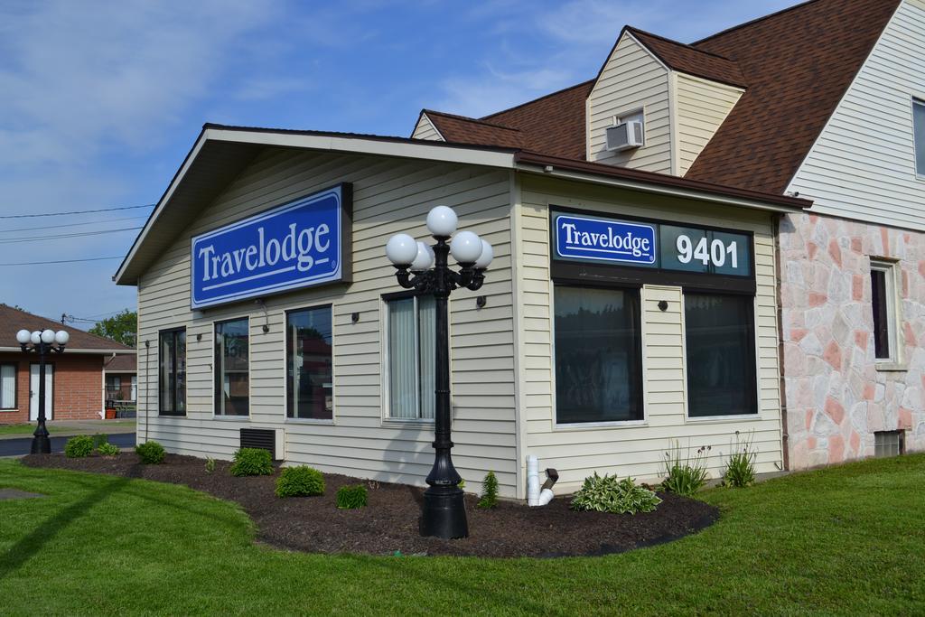 Travelodge By Wyndham Niagara Falls - New York Eksteriør billede