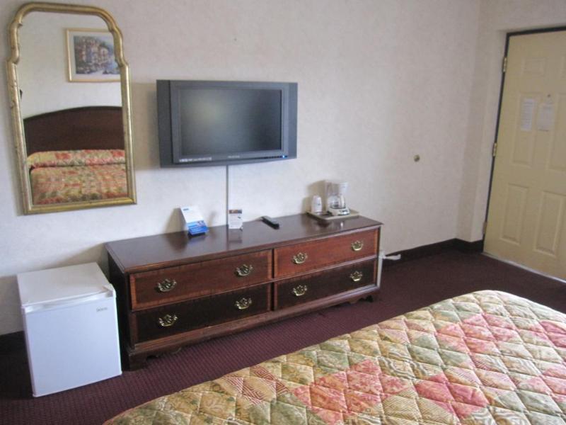 Travelodge By Wyndham Niagara Falls - New York Eksteriør billede